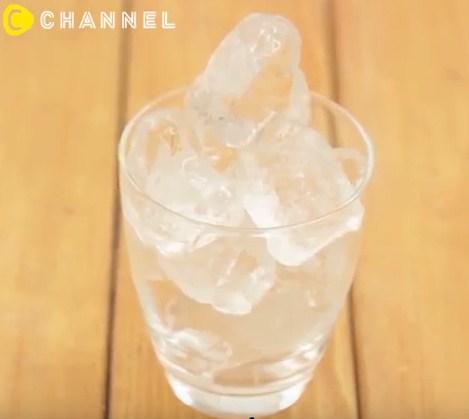 Mách mẹo gỡ kẹo cao su dính trên quần áo, giày dép cực nhanh bằng vài bước đơn giản