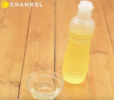 Mách mẹo gỡ kẹo cao su dính trên quần áo, giày dép cực nhanh bằng vài bước đơn giản