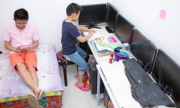 Lại thêm một bài văn nhà em có nuôi một ông bố khiến dân tình cười lăn, các bố nhìn lại mình