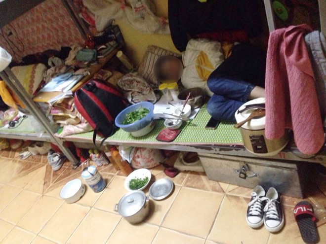 Nam sinh dọn phòng sạch đẹp: Người quá kỹ tính hay bạn trai lý tưởng?