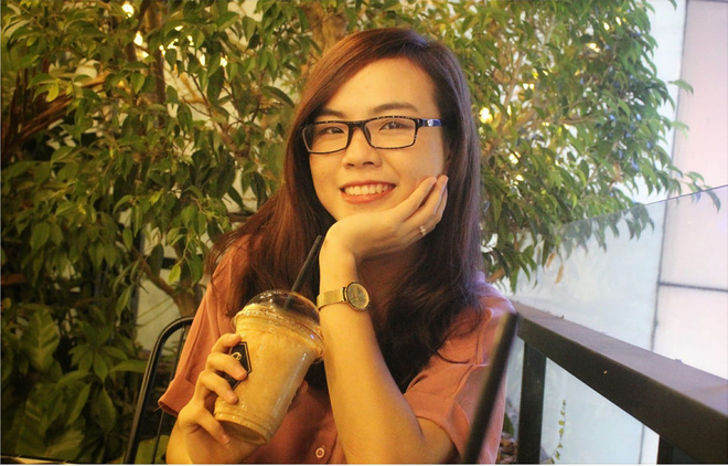 Mất 600k mua về mớ giẻ lau, cô gái Sài Gòn biến đau thương thành hài hước, tặng dân mạng ảnh chế cười té ghế