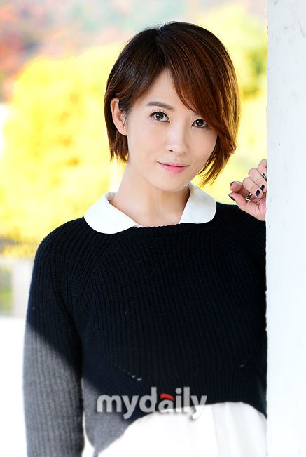 9 mỹ nhân Hàn tuổi U40 khiến fan lo lắng vì mang tiếng ế