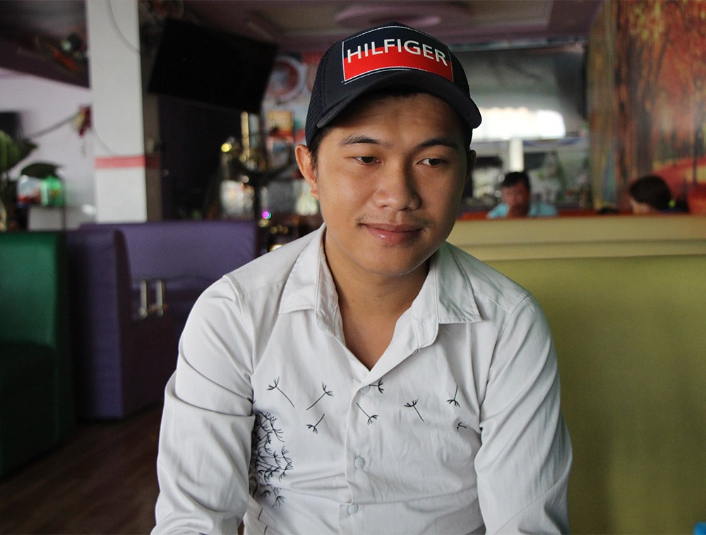 Đại lý Yamaha sơn lại màu xe Exciter bán cho khách với giá cao