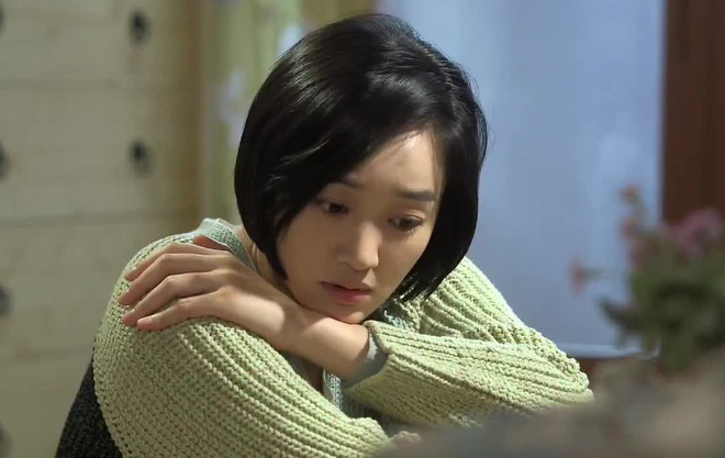 Chua xót cảnh vợ ăn bám muốn biếu bố mẹ vài đồng nhưng trầy trật xin chồng mãi không được