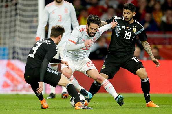 Tỏa sáng trước Argentina, Isco hờn dỗi cách đối xử của Real Madrid