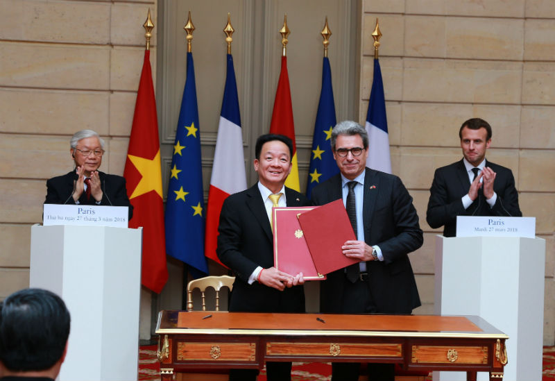 Eximbank đau đớn mất ngàn tỷ, Bầu Hiển chơi vụ lớn tỷ USD