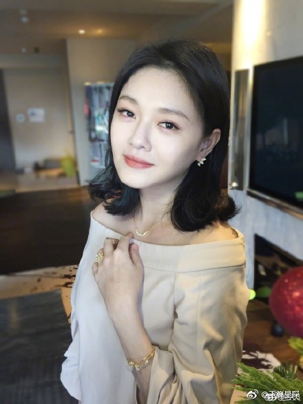 Đại S ngất xỉu lên cơn động kinh co giật, nguyên nhân là vì mang thai lần thứ ba?