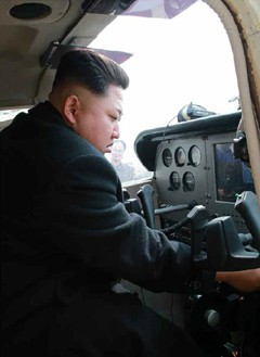 Vì sao ông Kim Jong-un dùng tàu hỏa để đi thăm Trung Quốc thay vì chuyên cơ?