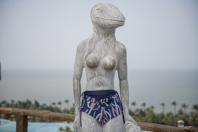 Cận cảnh dàn tượng 12 con giáp khỏa thân gây tranh cãi ở Đồ Sơn