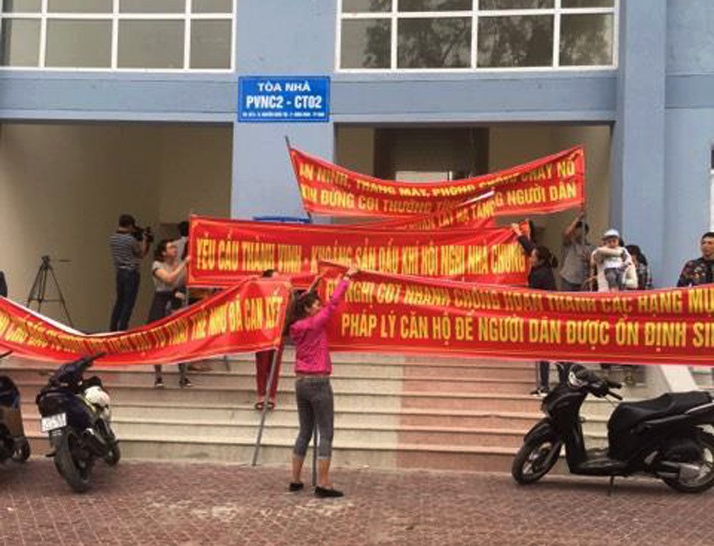 Tá hỏa chung cư 18 tầng không có nổi 1 bình chữa cháy