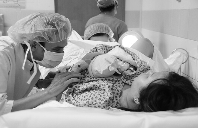 Không phải hôn nhân, phòng sinh mới là nấm mồ của tình yêu - câu chuyện được nhiều chị em đồng cảm, xót xa nhất ngày hôm nay