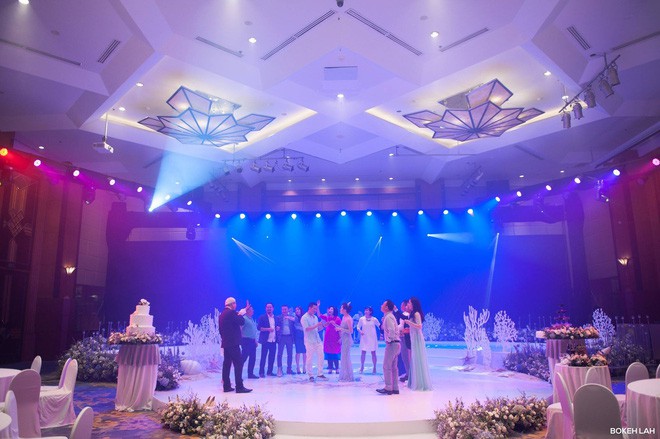 Cận cảnh đám cưới kỳ công xanh màu đại dương của Shark Hưng (Thương vụ bạc tỷ) và cô dâu Á hậu