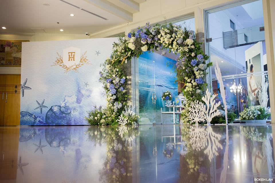 Cận cảnh đám cưới kỳ công xanh màu đại dương của Shark Hưng (Thương vụ bạc tỷ) và cô dâu Á hậu