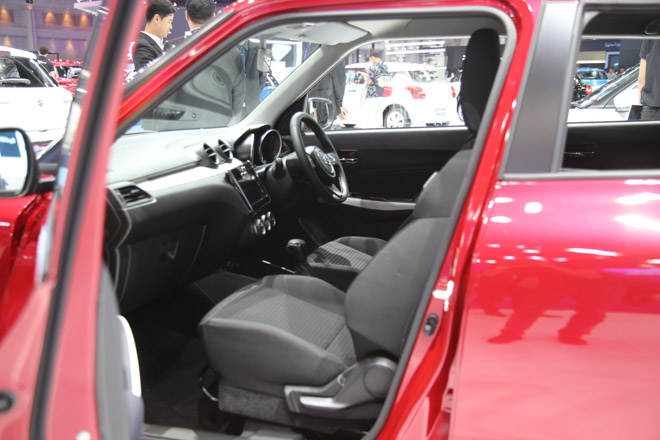 Suzuki Swift 2018 ra mắt, dự kiến về Việt Nam trong tháng 6 Suzuki Swift 2018 ra mắt, dự kiến về Việt Nam trong tháng 6