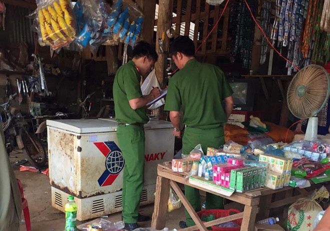 Chủ tiệm tạp hóa nghi bị trộm thôi miên lấy tiền