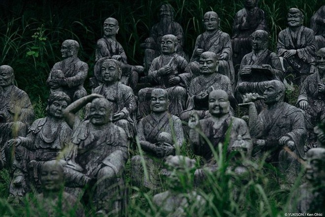 Những khu vườn tượng kinh dị nhất thế giới: Khu thứ ba sẽ dọa bạn sợ chết khiếp, miễn phí cũng ít ai dám bén mảng Những khu vườn tượng kinh dị nhất thế giới: Khu thứ ba sẽ dọa bạn sợ chết khiếp, miễn phí cũng ít ai dám bén mảng