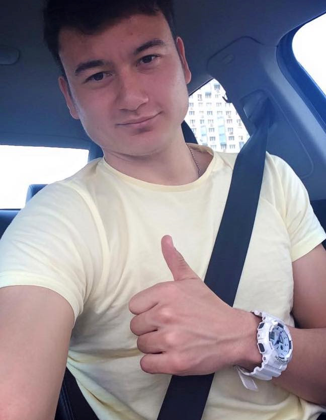 Không phải Tiến Dũng, hội chị em hiện tìm kiếm thủ thành Đặng Văn Lâm