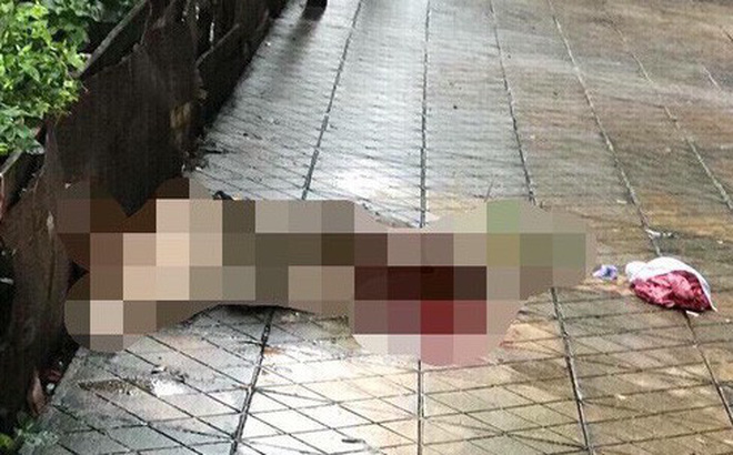 Cụ bà khoảng 70 tuổi rơi từ tầng 6 chung cư xuống đất nguy kịch sau khi đi khám bệnh về