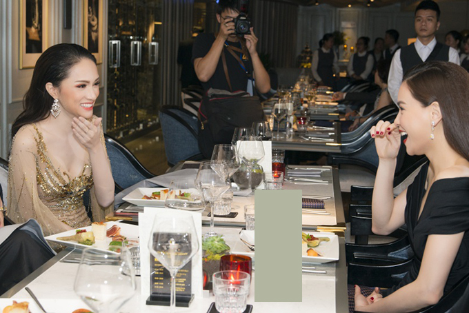 Hoa hậu Hương Giang hội ngộ Kim Lý - Hồ Ngọc Hà ở Đà Nẵng