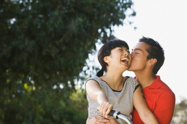 Chuyên gia khẳng định đây chính là 5 thói quen thường gặp sẽ phá hủy hạnh phúc hôn nhân Chuyên gia khẳng định đây chính là 5 thói quen thường gặp sẽ phá hủy hạnh phúc hôn nhân