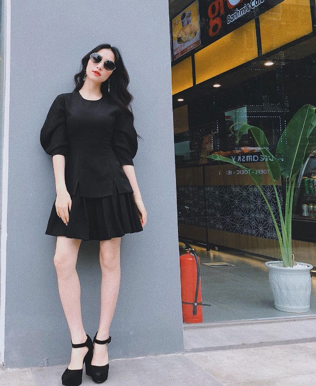 Đăng hình đẹp vẫn bị chê xấu, Hòa Minzy không ngần ngại đáp trả lầy lội thế này Đăng hình đẹp vẫn bị chê xấu, Hòa Minzy không ngần ngại đáp trả lầy lội thế này