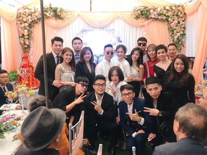 JustaTee tổ chức lễ ăn hỏi với bạn gái hot girl