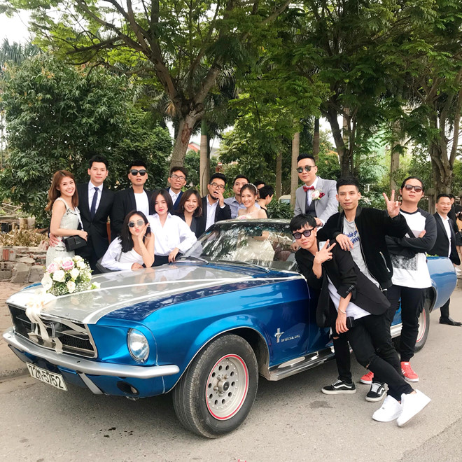 JustaTee tổ chức lễ ăn hỏi với bạn gái hot girl