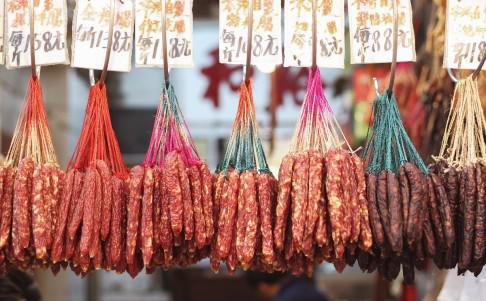 10 loại thực phẩm quen mặt có khả năng gây hại cho cơ thể nếu không biết sử dụng 10 loại thực phẩm quen mặt có khả năng gây hại cho cơ thể nếu không biết sử dụng