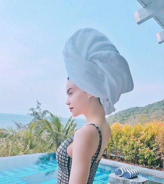 Hồ Ngọc Hà đăng ảnh bikini nóng bỏng, thừa nhận sống ảo Hồ Ngọc Hà đăng ảnh bikini nóng bỏng, thừa nhận sống ảo