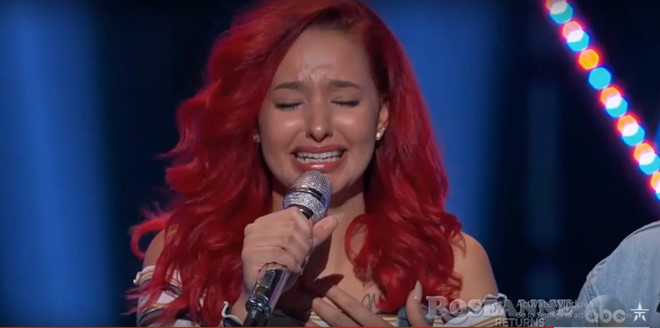 Katy Perry bị ném đá vì trò đùa lố trên sóng truyền hình