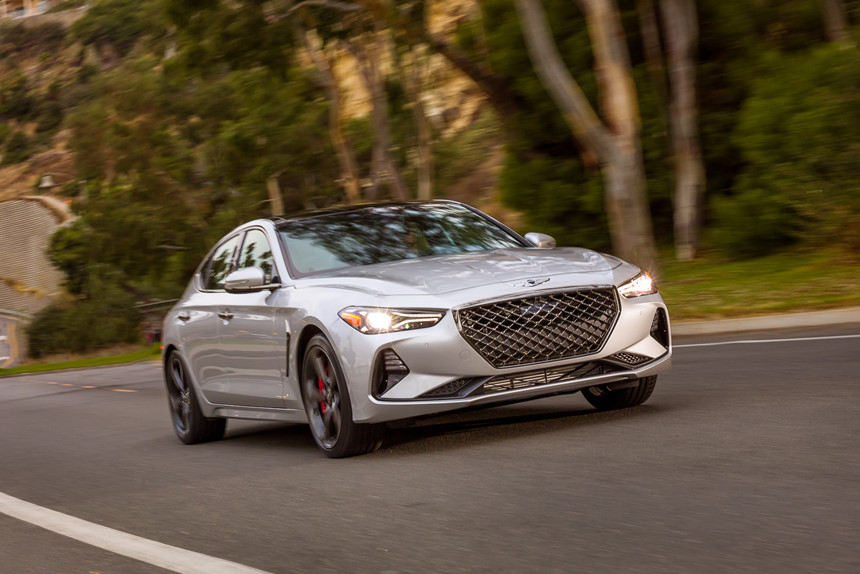 Genesis G70 2019: Sedan hạng sang đối đầu BMW 3-Series
