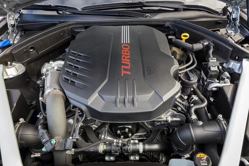 Genesis G70 2019: Sedan hạng sang đối đầu BMW 3-Series