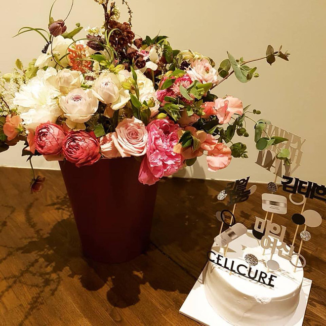 Mẹ bỉm sữa Kim Tae Hee đón tuổi mới không quên gửi thông điệp tới người hâm mộ