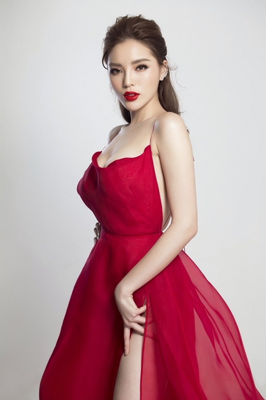 Bị đồn dao kéo vòng 1, HH Kỳ Duyên tung luôn clip gợi cảm nóng rẫy Bị đồn dao kéo vòng 1, HH Kỳ Duyên tung luôn clip gợi cảm nóng rẫy