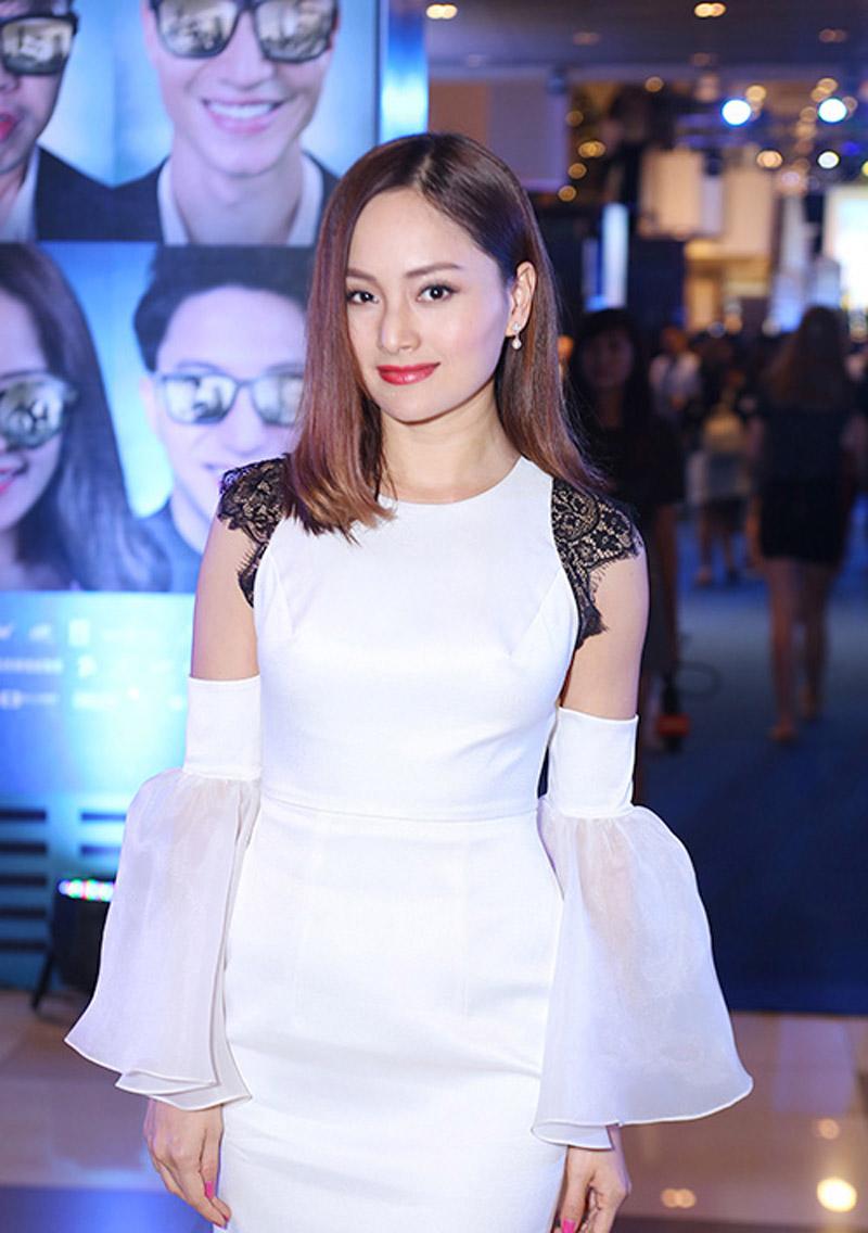 4 ngôi sao mãi không muốn rời bảng xếp hạng mặc xấu!