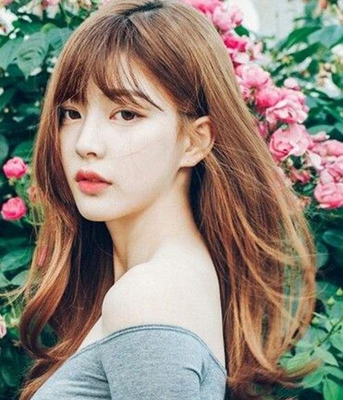 Nhẹ nhàng, nữ tính cùng màu tóc nâu hạt dẻ để ghi điểm tuyệt đối trong mắt chàng!