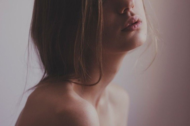 Nói về người thứ 3 phụ nữ thường chỉ trích nhau, như thế có phải là quá dễ dãi với đàn ông rồi không?