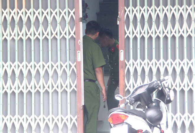 Hai thanh niên cướp ngân hàng bất thành ở Sài Gòn