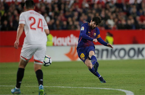Ghi hai bàn trong năm phút cuối, Barca thoát thua trước Sevilla