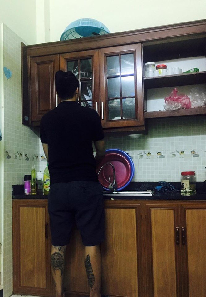 Chồng gì mà kỳ cục, khi yêu hời hợt, cưới xong mới lộ diện... soái ca Chồng gì mà kỳ cục, khi yêu hời hợt, cưới xong mới lộ diện... soái ca
