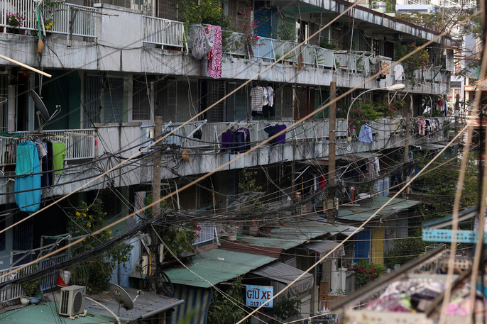 Tử thần chực chờ các chung cư cũ tại TP HCM