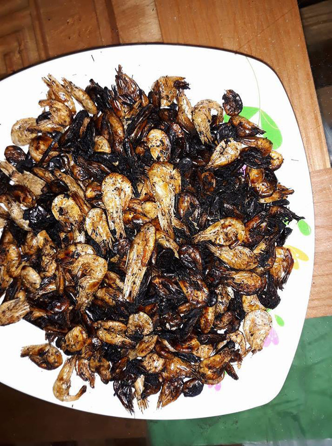 Cười nghiêng ngả với những 'thành quả' nấu ăn của những cô nàng 'thánh vụng' Cuoi nghieng nga voi nhung 'thanh qua' nau an cua nhung co nang 'thanh vung'