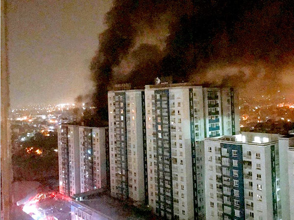 Cần quy định cụ thể trách nhiệm chủ đầu tư trong cháy nổ chung cư