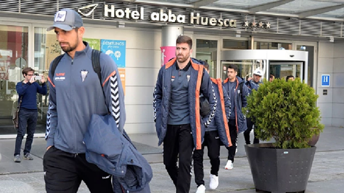 Kỳ lạ vụ tiền vệ người Tây Ban Nha rơi từ tầng 3 khách sạn xuống đất