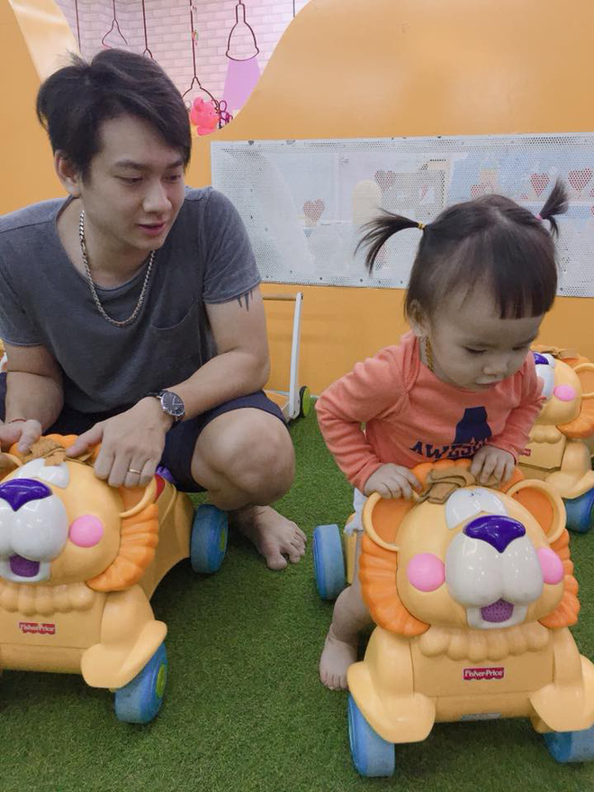 Tổng tập những khoảnh khắc đáng yêu của bố và con khiến mẹ nào nhìn vào cũng tan chảy