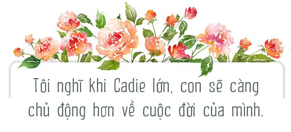 Elly Trần: Khi sinh Cadie, con khóc thôi cũng khiến tôi điên loạn, không thể đối phó được Elly Trần: Khi sinh Cadie, con khóc thôi cũng khiến tôi điên loạn, không thể đối phó được