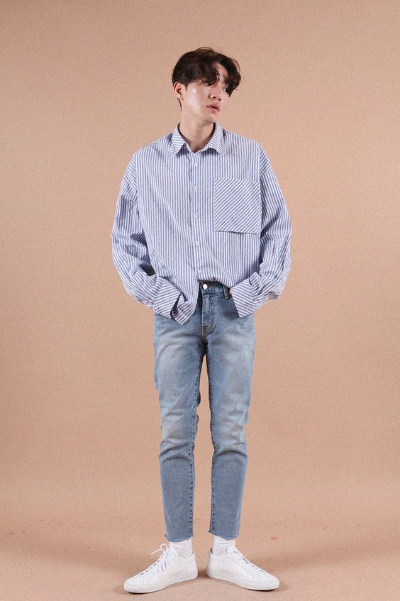 Với giày sneakers, nam giới có thể phối đồ như thế nào?