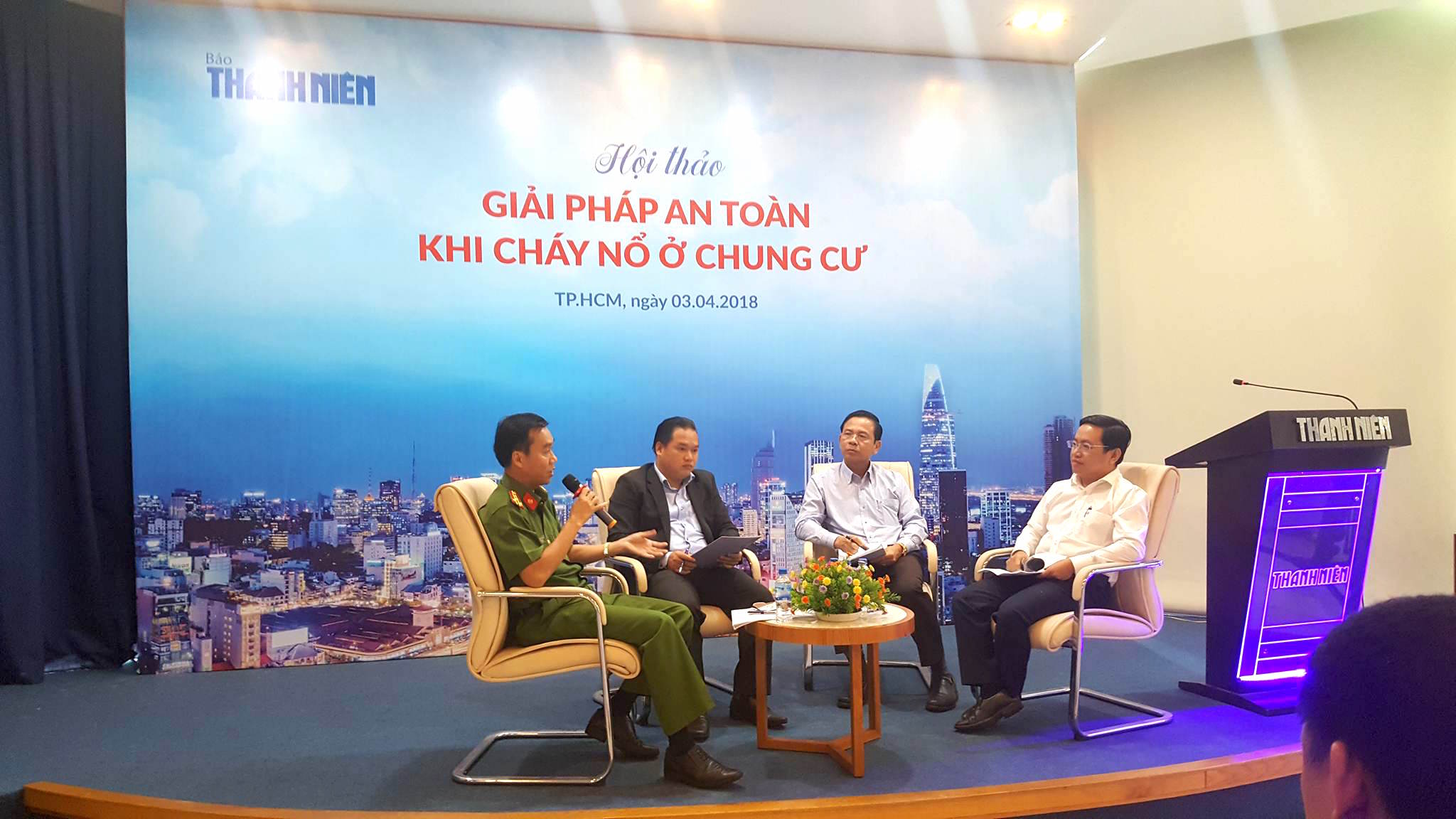 Nạn nhân vụ cháy Carina Plaza: Ở chung cư vẫn an toàn hơn nhà phố