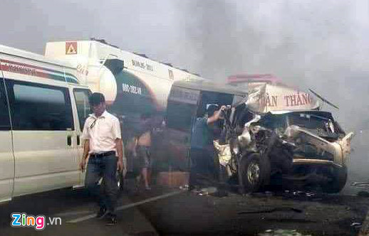 Hiện trường tai nạn liên hoàn trên cao tốc Long Thành vì khói mù