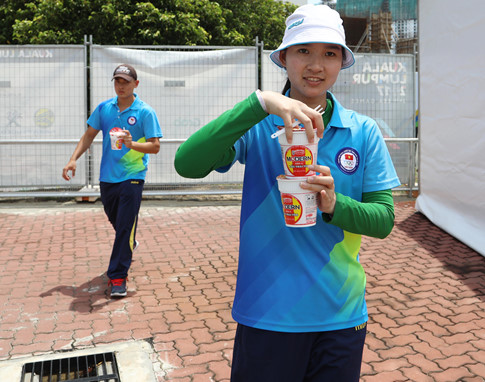 VFF gỡ luật cấm của HLV Hữu Thắng, mì tôm sẽ tràn ngập các đội tuyển?